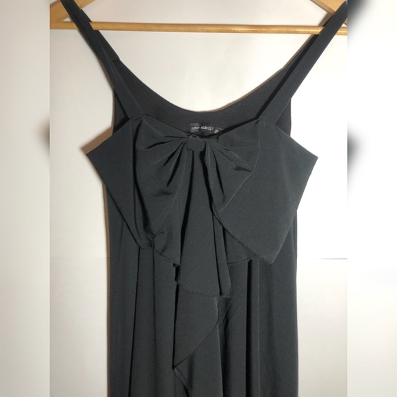 ✨ETIKA BLACK SLEEVELESS DRESS (M) - Picture 3 of 5